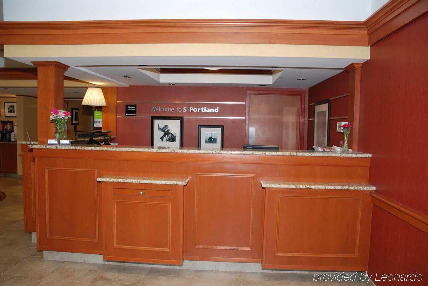 Hampton Portland-airport 3*
